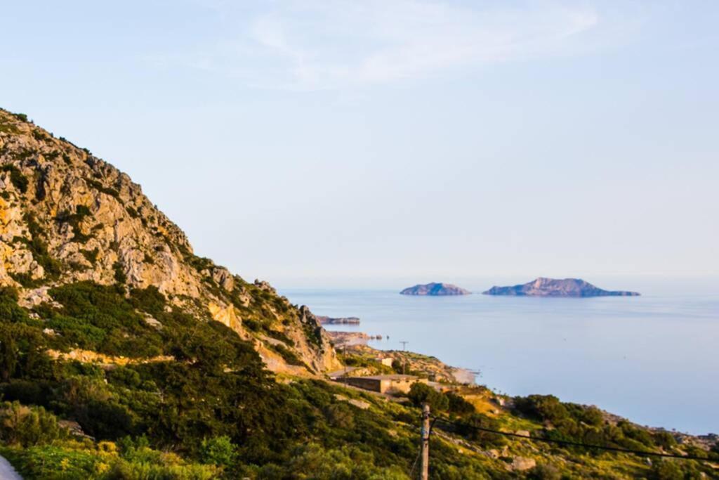 Willa Chrysi'S Ocean View Retreat Kerames Zewnętrze zdjęcie