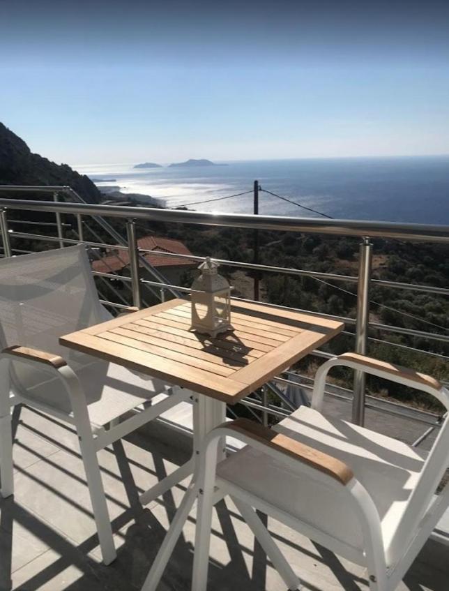 Willa Chrysi'S Ocean View Retreat Kerames Zewnętrze zdjęcie